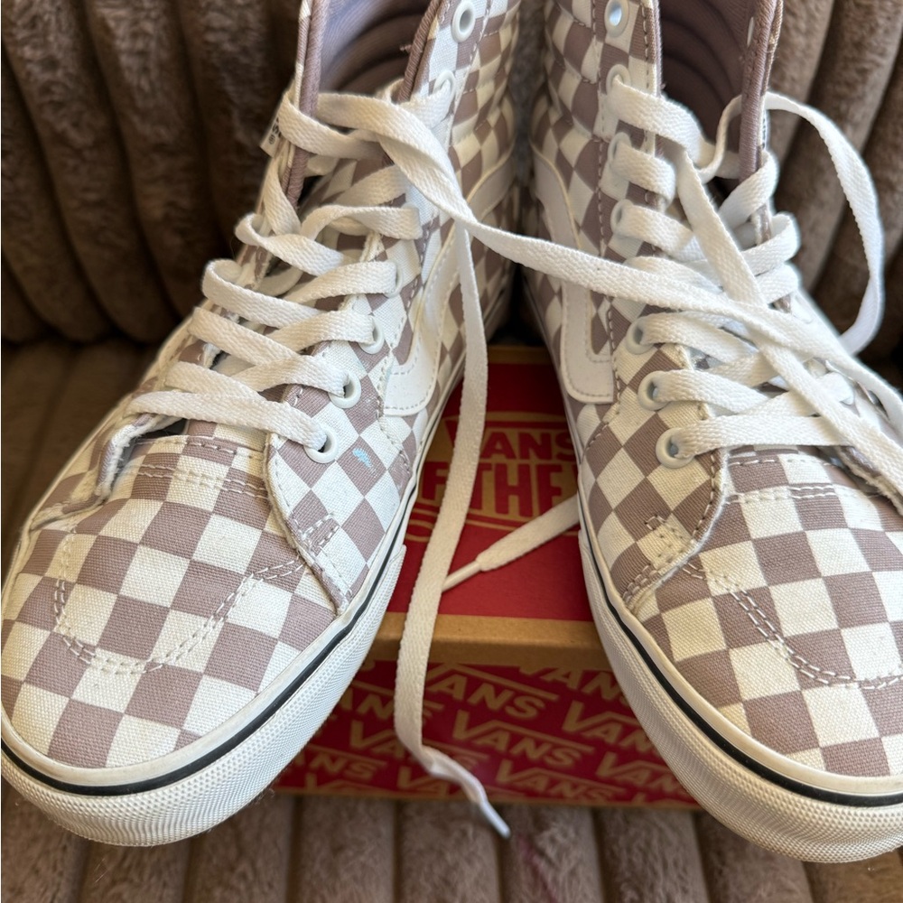 Vans White and Gray Checkered High-Tops - Picture 4 of 7